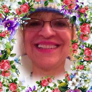 Meet your Posher, Monika